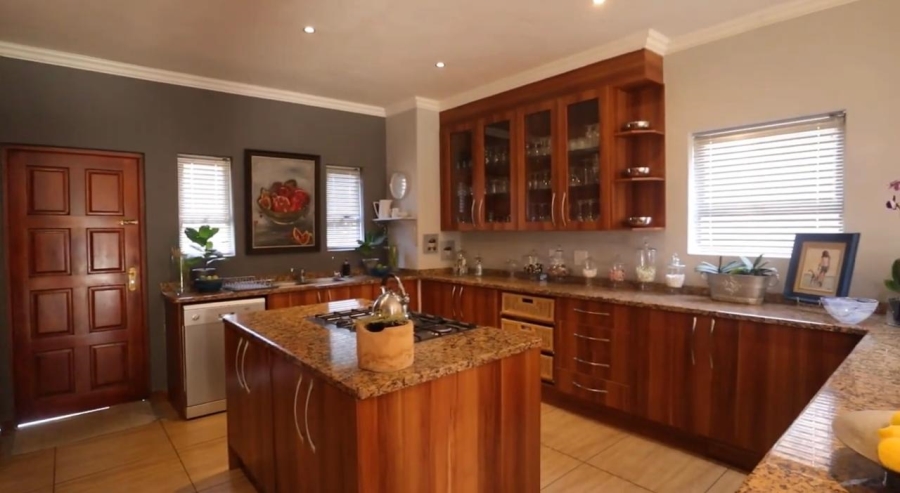 4 Bedroom Property for Sale in Leloko North West